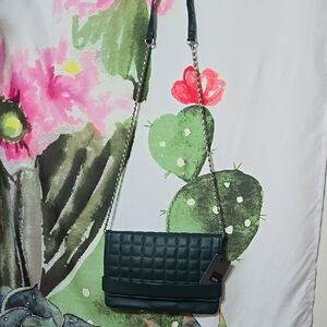 Elegant Green Quilted Shoulder Bag